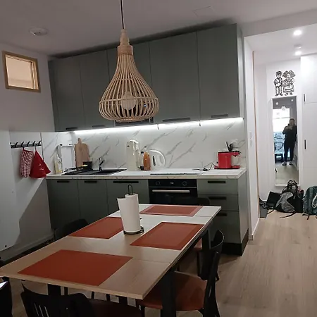 Cocon D'Altitude Avec Terrasse, Calme & Parking Prive Apartman *